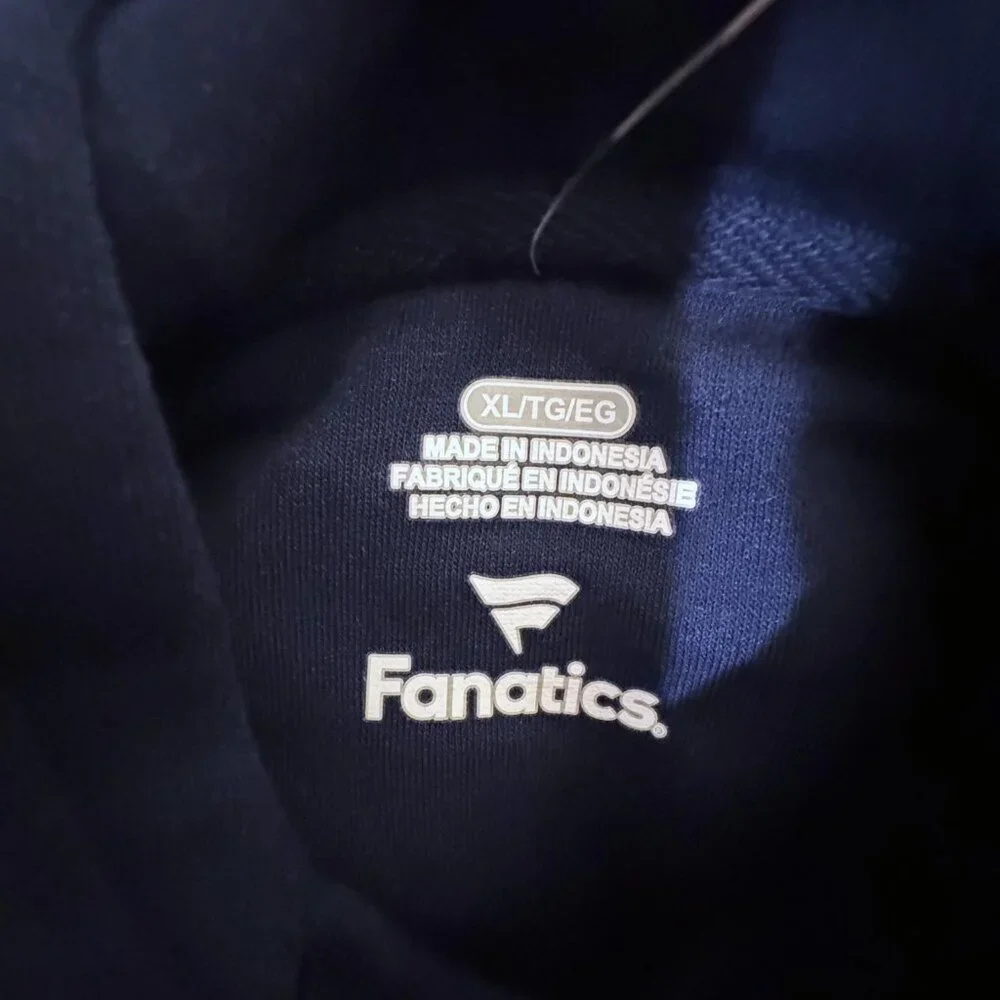 NWT Tennessee Titans “Between the Pylons” Hoodie XL – NFL Fanatics Navy Pullover - Picture 10 of 12